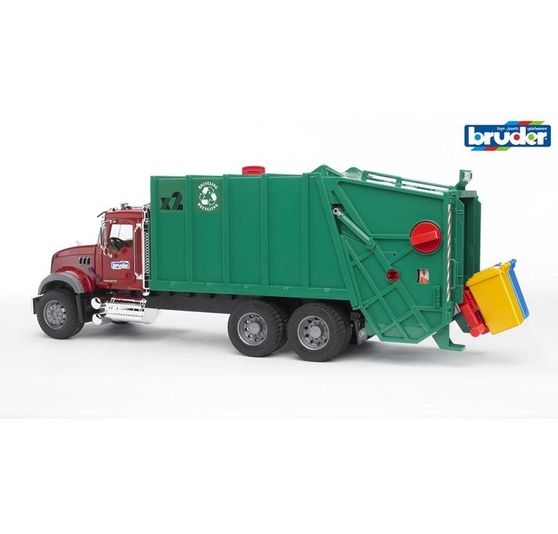 BRUDER CAMION TRASPORTO RIFIUTI (VERDE) MACK GRANITE 2812