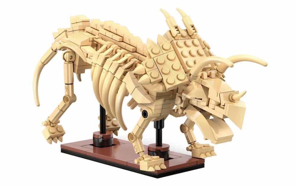 CADA DINOSAUR FOSSILS: TRICERATOPS 272 PZ C59013W